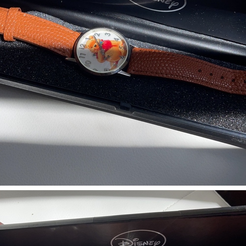 Winnie The Pooh ⌚️ Disney  Watch with Orange Strap (Damaged badly) - Picture 3 of 9